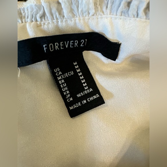 Forever 21 Cream Sleeveless Dress with tie around shoulders - Picture 5 of 6